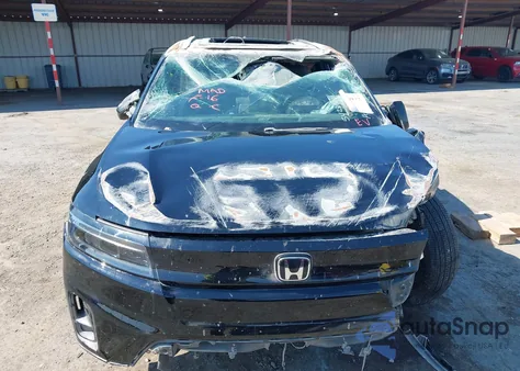 2024 Honda Prologue Touring z USA, uszkodzony, nr VIN 3GPKHWRM2RS542831